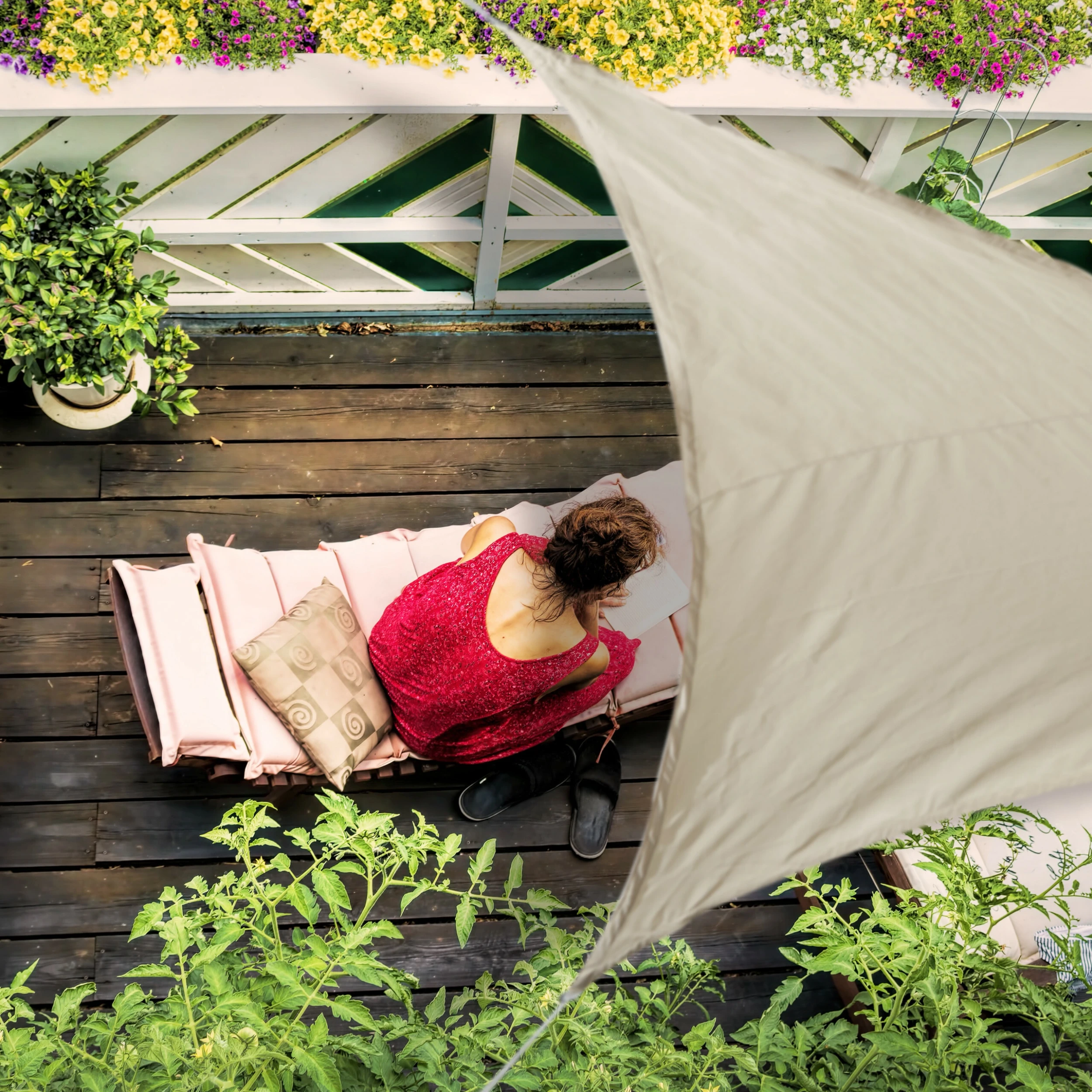 Relaxdays Sonnensegel Dreieckig Spannbar In Beige 6 Relaxdays Sonnensegel Dreieckig Spannbar In Beige – Bild 6